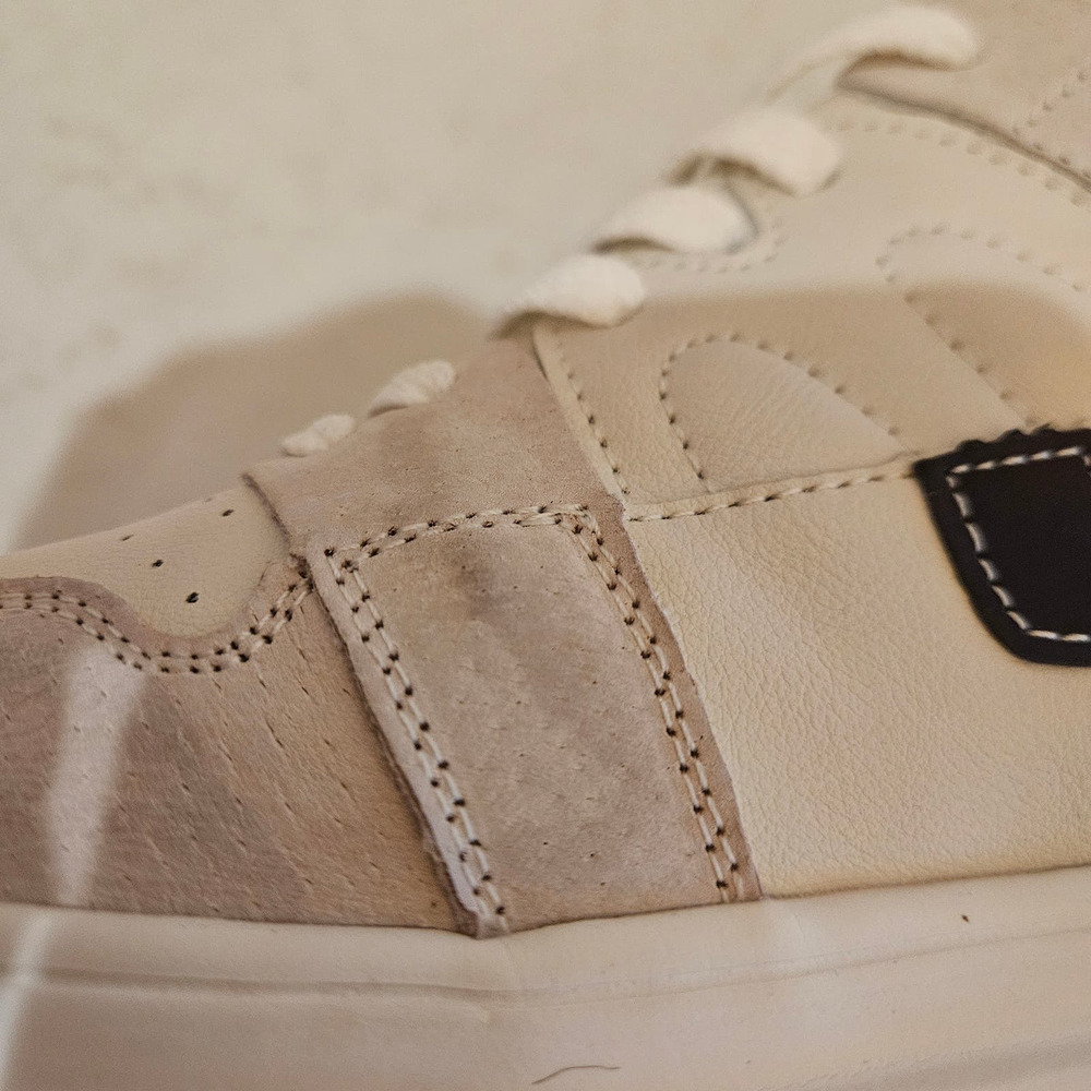 Men's NWT Axels Edition 1 Sneakers Size 44 (US 10.5) - Picture 13 of 13